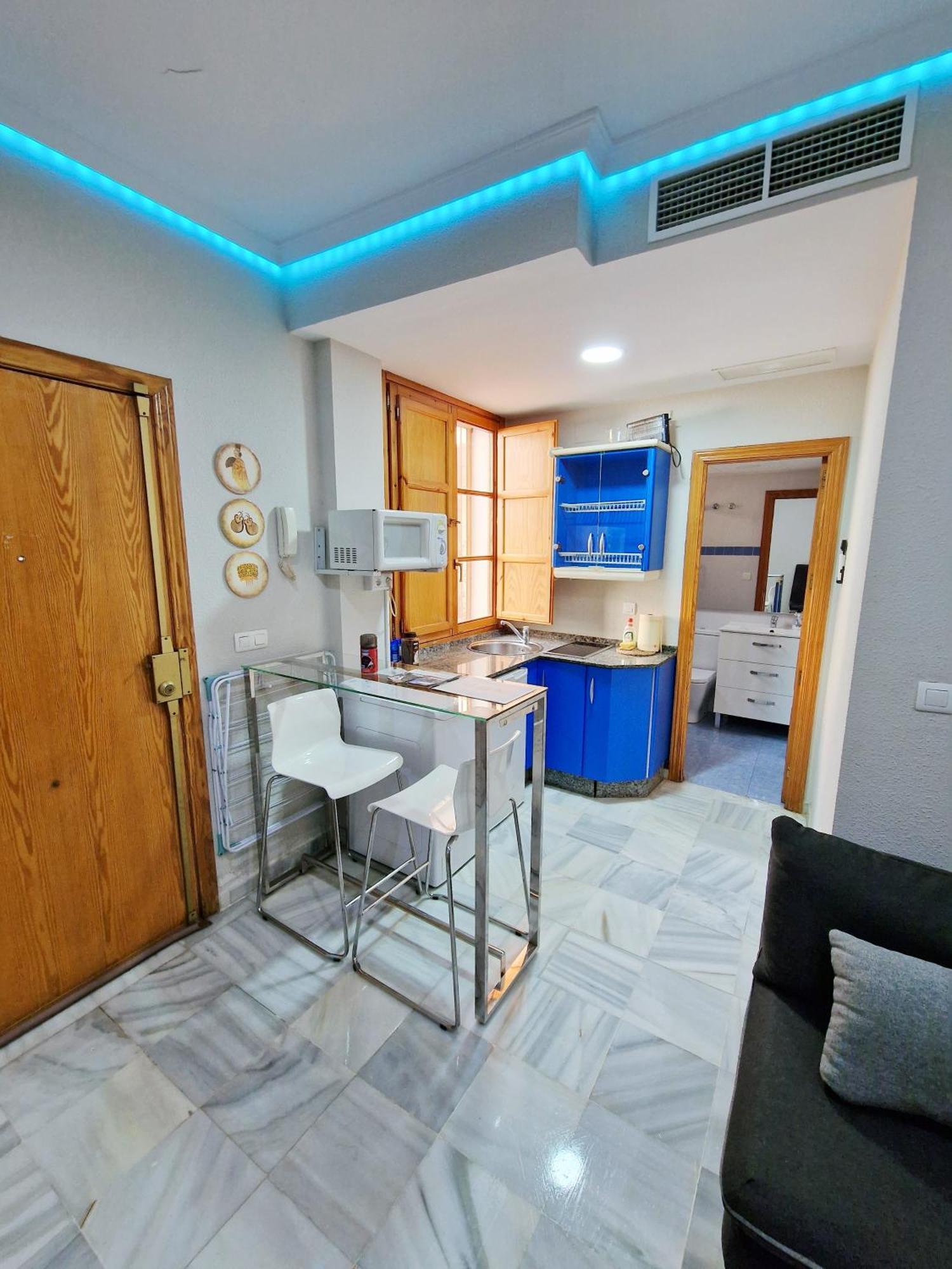 Apartamento Completo Plaza De Las Tendillas - Parking Privado - Alojamientos El Duque Кордова Экстерьер фото